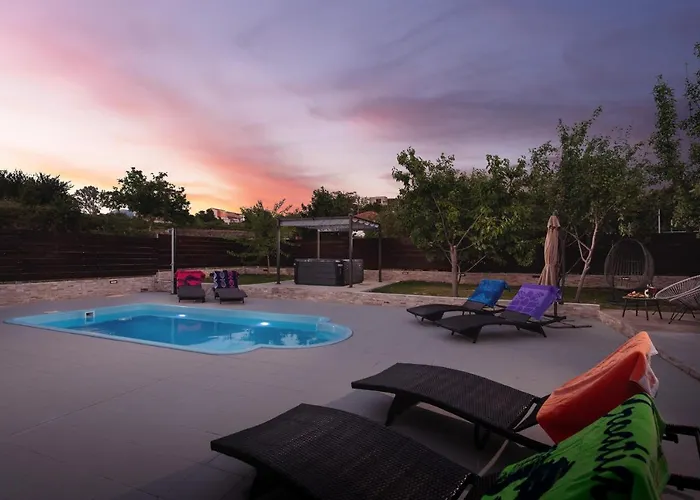 Villa Little Heaven *