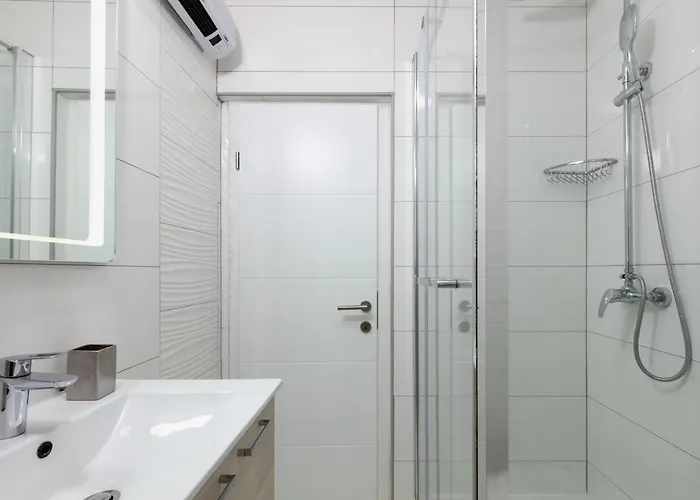 Willa Little Heaven *